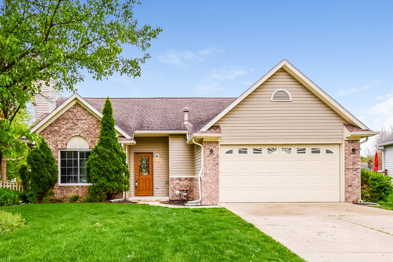 2,230/Mo, 8867 Sundrop Rd Indianapolis, IN 46231 External View