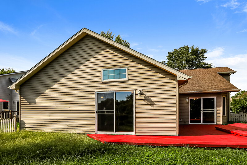 2,070/Mo, 8867 Sundrop Rd Indianapolis, IN 46231 Rear View