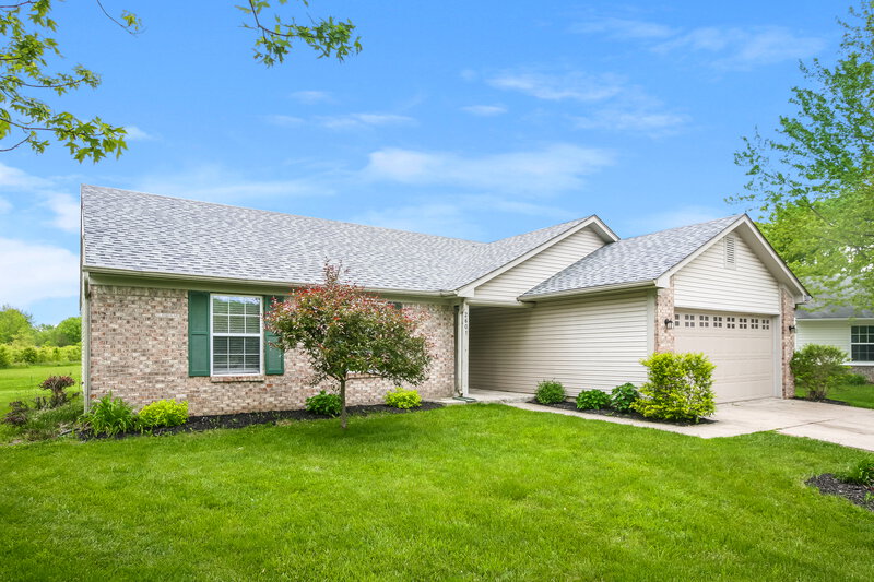1,935/Mo, 2601 Cooper Pointe Cir Indianapolis, IN 46268 Front View