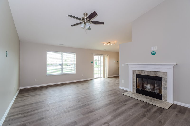 1,990/Mo, 3844 Boundary Bay Dr Indianapolis, IN 46217 Living Room View