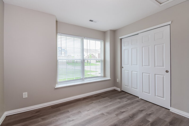 1,990/Mo, 3844 Boundary Bay Dr Indianapolis, IN 46217 Bedroom View 3