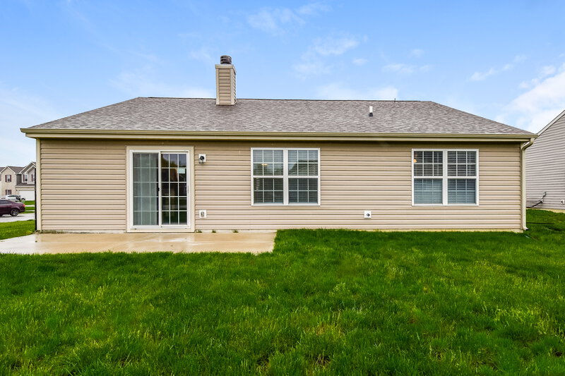 1,990/Mo, 3844 Boundary Bay Dr Indianapolis, IN 46217 Rear View