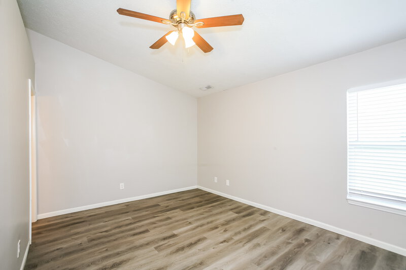 1,890/Mo, 10673 Hoosier Ct Indianapolis, IN 46234 Main Bedroom View 2