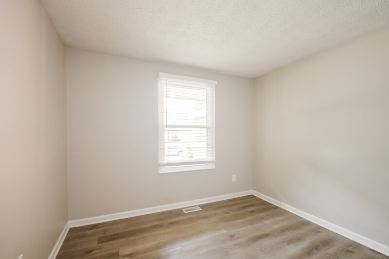 2,045/Mo, 4419 Deerview Ct Indianapolis, IN 46268 Bedroom View
