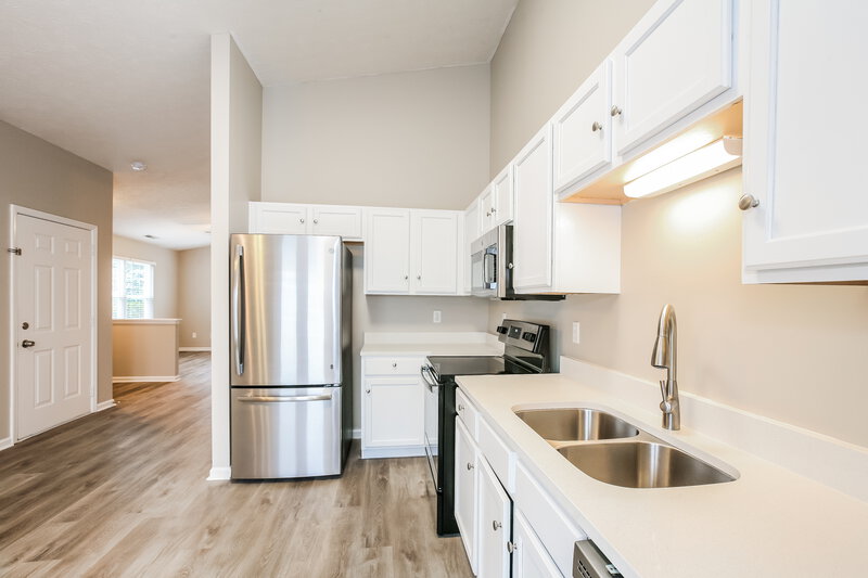 1,970/Mo, 4087 FairOaks Dr Franklin, IN 46131 Misc View 5
