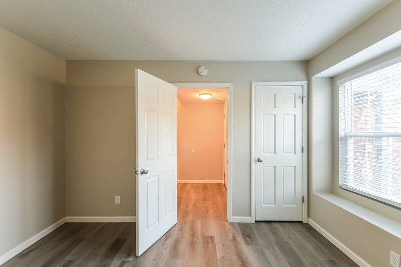 2,690/Mo, 7548 Sycamore Grove Ct Indianapolis, IN 46260 Bedroom View 3