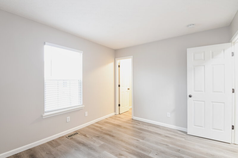 2,050/Mo, 2136 Walnut Meadow Ct Indianapolis, IN 46234 Bedroom View