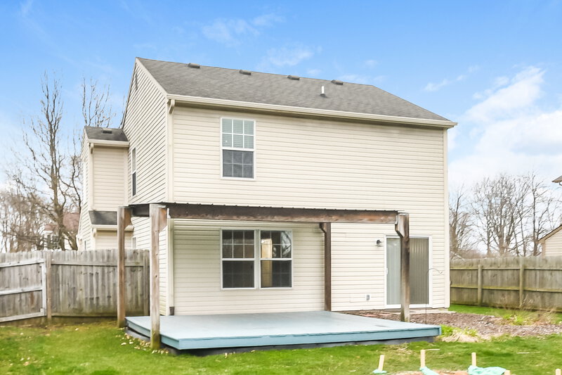 2,050/Mo, 2136 Walnut Meadow Ct Indianapolis, IN 46234 Rear View 2