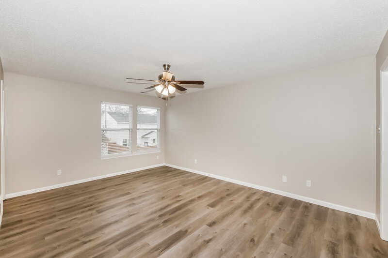 3,200/Mo, 5111 Whisenand Dr Indianapolis, IN 46254 Main Bedroom View