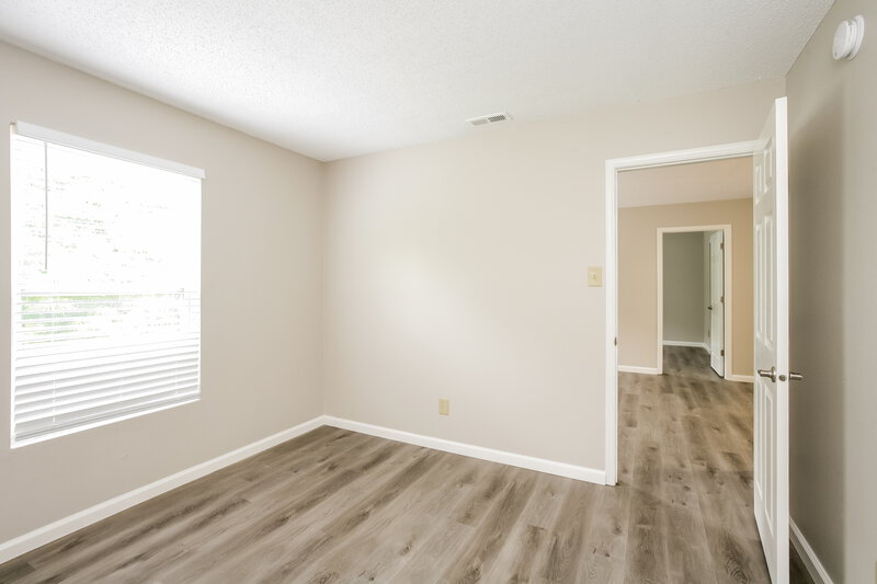 2,335/Mo, 6336 Alonzo Dr Indianapolis, IN 46217 Bedroom View 2