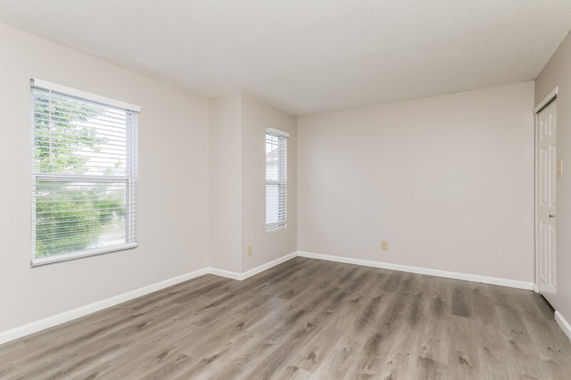 2,130/Mo, 6336 Alonzo Dr Indianapolis, IN 46217 Bedroom View