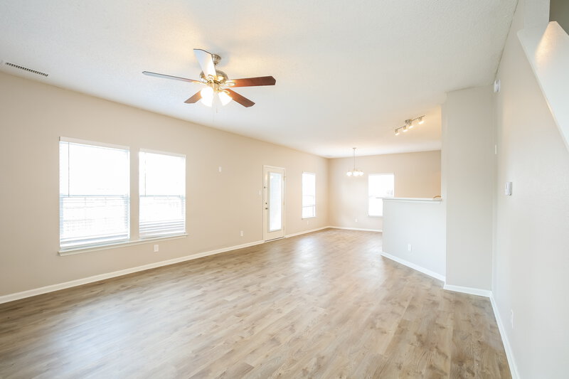 2,035/Mo, 8636 Wheatfield Dr Camby, IN 46113 Living Room View