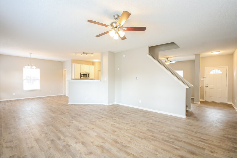 2,035/Mo, 8636 Wheatfield Dr Camby, IN 46113 Living Room View 2