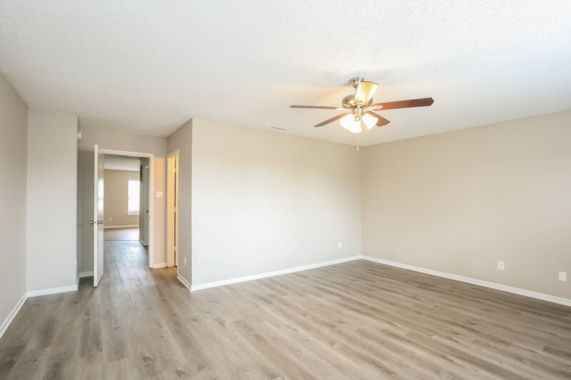 2,035/Mo, 8636 Wheatfield Dr Camby, IN 46113 Main Bedroom View