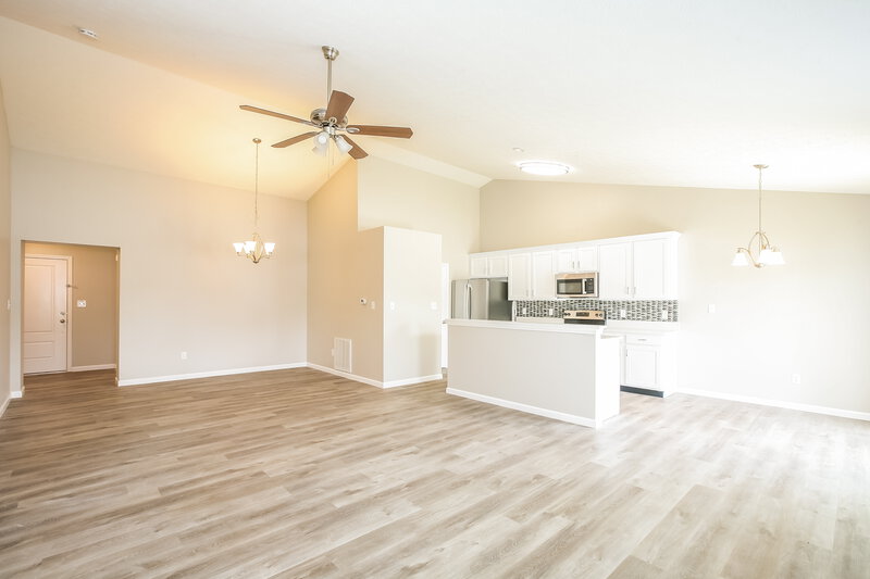 2,320/Mo, 4557 Walcott Dr Noblesville, IN 46062 Living Room View