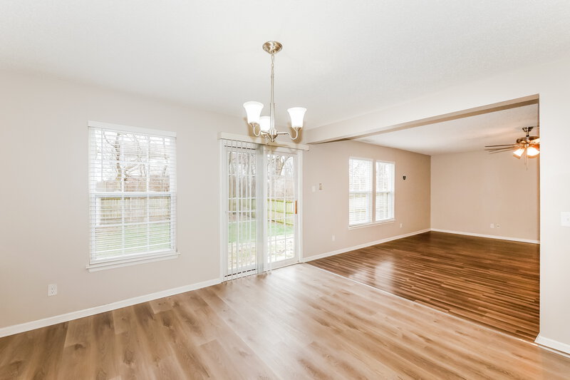 1,965/Mo, 6827 Earlswood Dr Indianapolis, IN 46217 Dining Room View