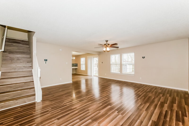 1,965/Mo, 6827 Earlswood Dr Indianapolis, IN 46217 Family Room View