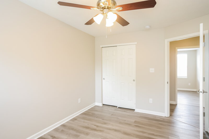 3,210/Mo, 4310 Blue Spruce Ct Greenwood, IN 46143 Bedroom View 4