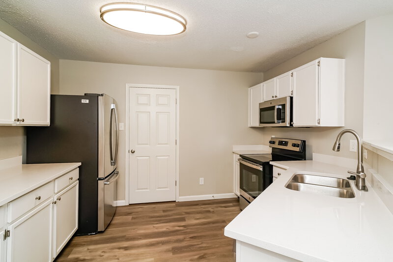 2,930/Mo, 5609 Woodland Trace Blvd Indianapolis, IN 46237 Misc View 5