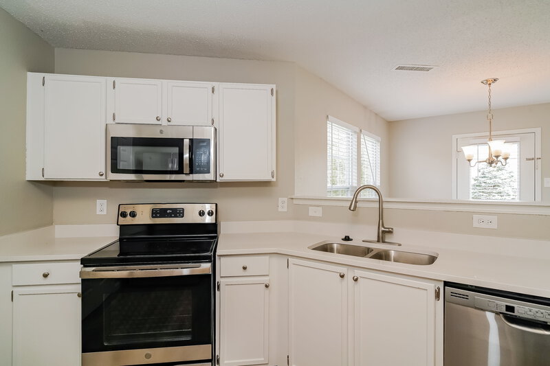 2,930/Mo, 5609 Woodland Trace Blvd Indianapolis, IN 46237 Misc View 6