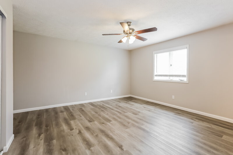 2,105/Mo, 8460 Countryside Ct Indianapolis, IN 46231 Main Bedroom View