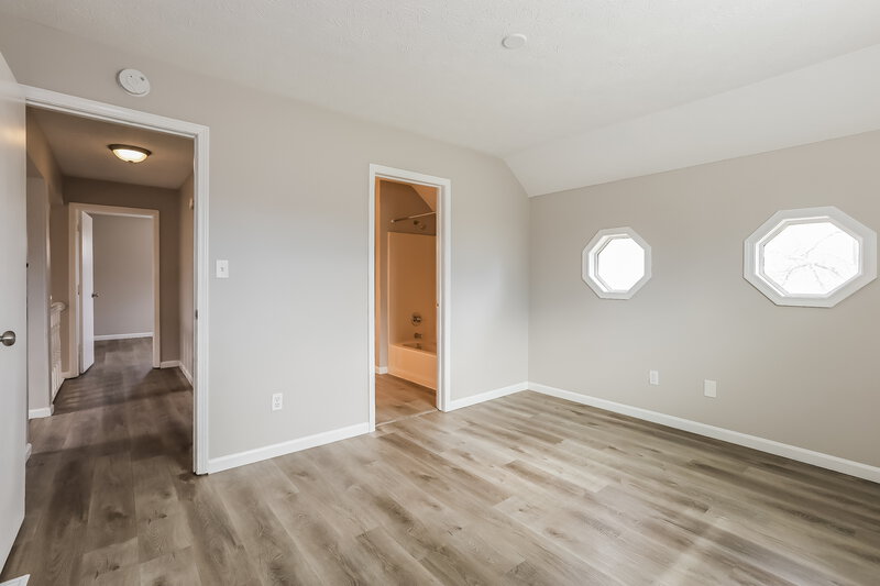 2,105/Mo, 8460 Countryside Ct Indianapolis, IN 46231 Bedroom View 2