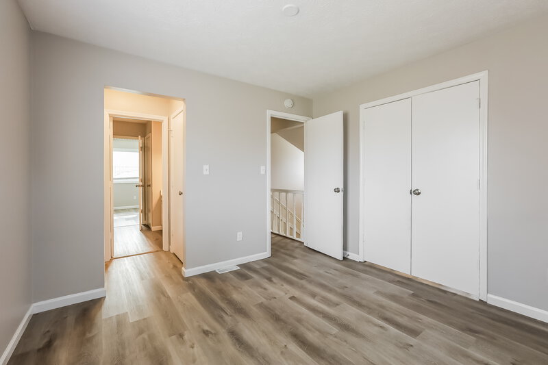 2,105/Mo, 8460 Countryside Ct Indianapolis, IN 46231 Bedroom View 4