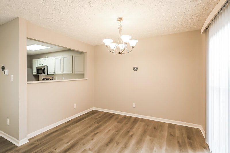 2,390/Mo, 4439 Connaught E Dr Plainfield, IN 46168 Dining Room View