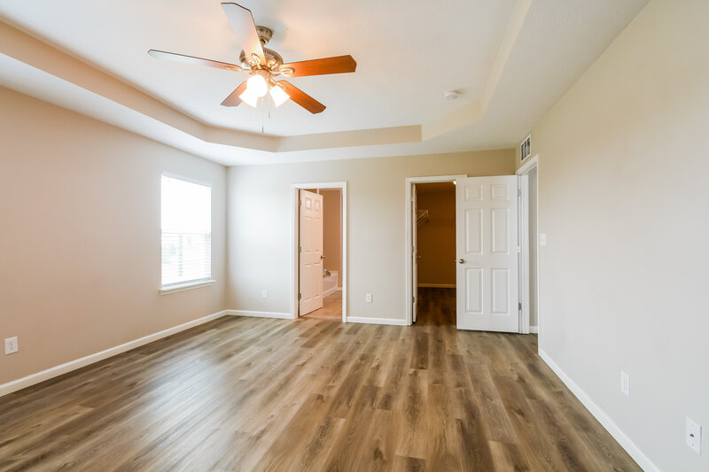 2,130/Mo, 5780 Bluff View Ln Whitestown, IN 46075 Main Bedroom View