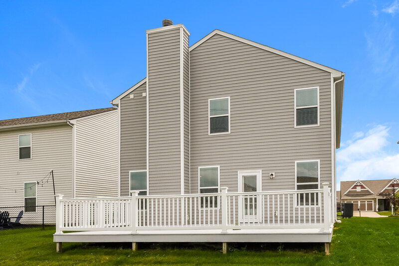 2,130/Mo, 5780 Bluff View Ln Whitestown, IN 46075 Rear View