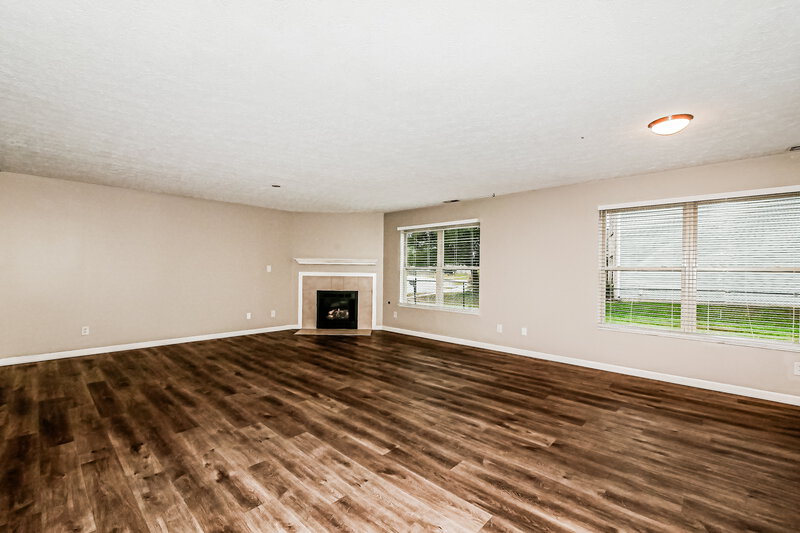 2,150/Mo, 7538 Sergi Canyon Dr Indianapolis, IN 46217 Living Room View