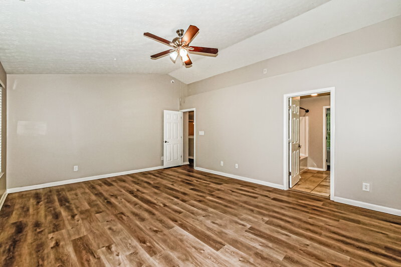 2,150/Mo, 7538 Sergi Canyon Dr Indianapolis, IN 46217 Main Bedroom View 2