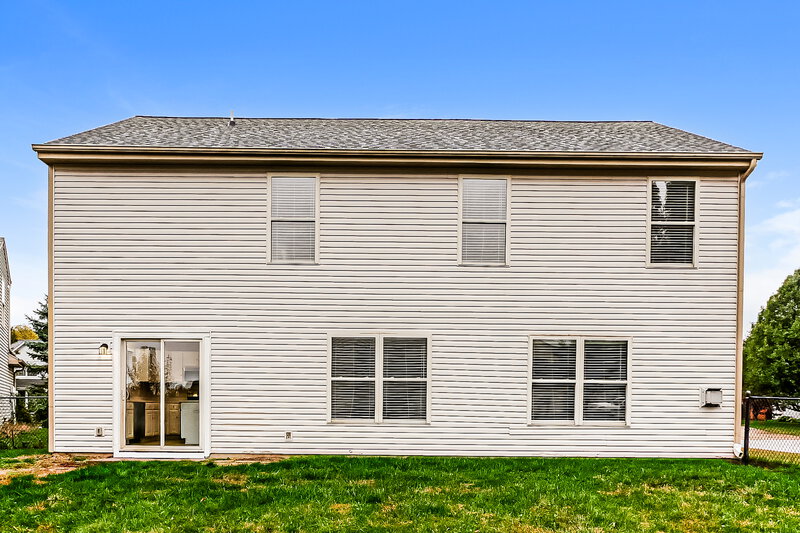 2,150/Mo, 7538 Sergi Canyon Dr Indianapolis, IN 46217 Rear View