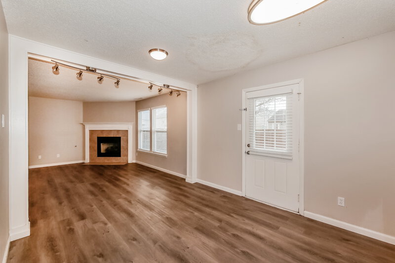 1,770/Mo, 2014 Dutch Elm Dr Indianapolis, IN 46231 Dining Room View