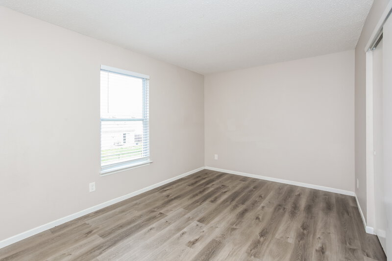 1,990/Mo, 6860 W Stansbury Blvd McCordsville, IN 46055 Main Bedroom View 3