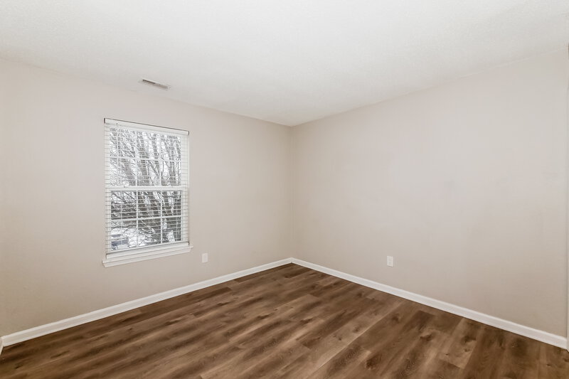 1,910/Mo, 4221 Trace Edge Ln Indianapolis, IN 46254 Bedroom View 2