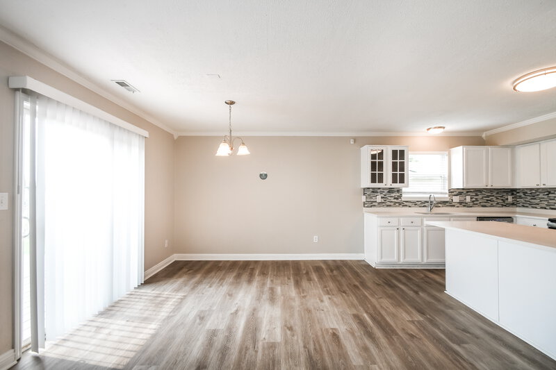 2,210/Mo, 15397 Dry Creek Rd Noblesville, IN 46060 Dining Room View