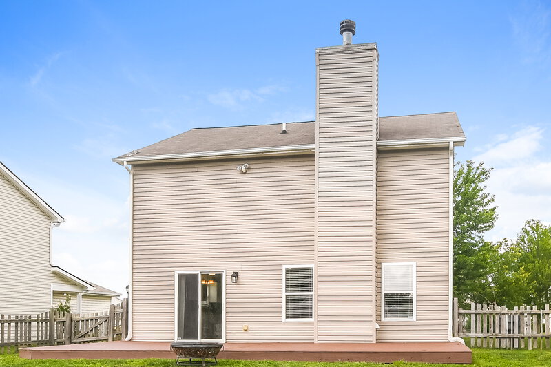 2,210/Mo, 15397 Dry Creek Rd Noblesville, IN 46060 Rear View