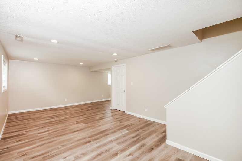 1,750/Mo, 4118 Stone Mill Dr Indianapolis, IN 46237 Family Room View