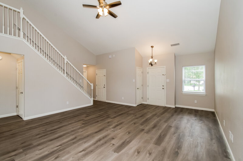 1,860/Mo, 13027 N Becks Grove Dr Camby, IN 46113 Living Room View 4