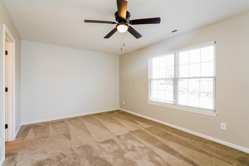 1,905/Mo, 233 Sweetheart Ct Greenfield, IN 46140 Bedroom View 4