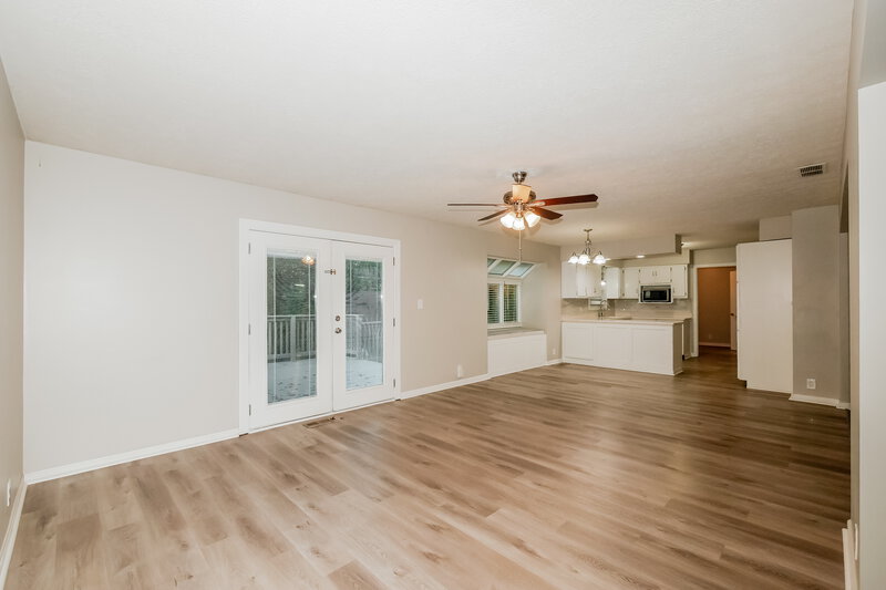 1,775/Mo, 11320 Bloomfield Dr Indianapolis, IN 46259 Family Room View