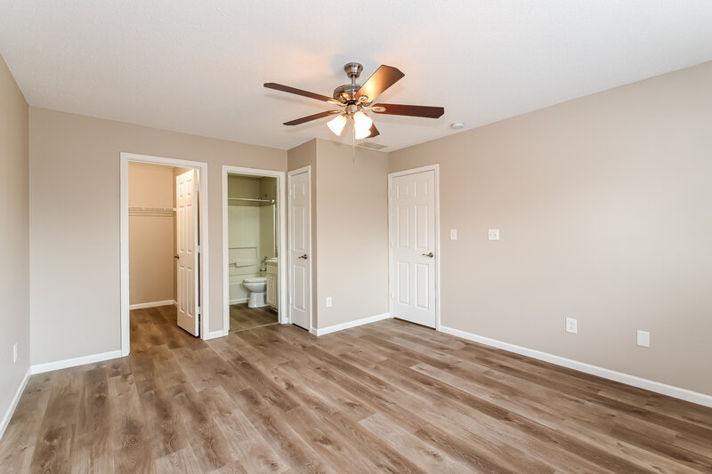 1,760/Mo, 2826 Cahokia Ct Indianapolis, IN 46217 Main Bedroom View 2