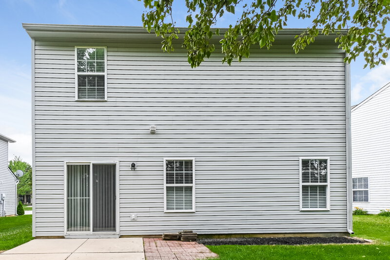 1,760/Mo, 2826 Cahokia Ct Indianapolis, IN 46217 Rear View