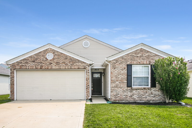 1,740/Mo, 8615 Bluff Point Dr Camby, IN 46113 External View