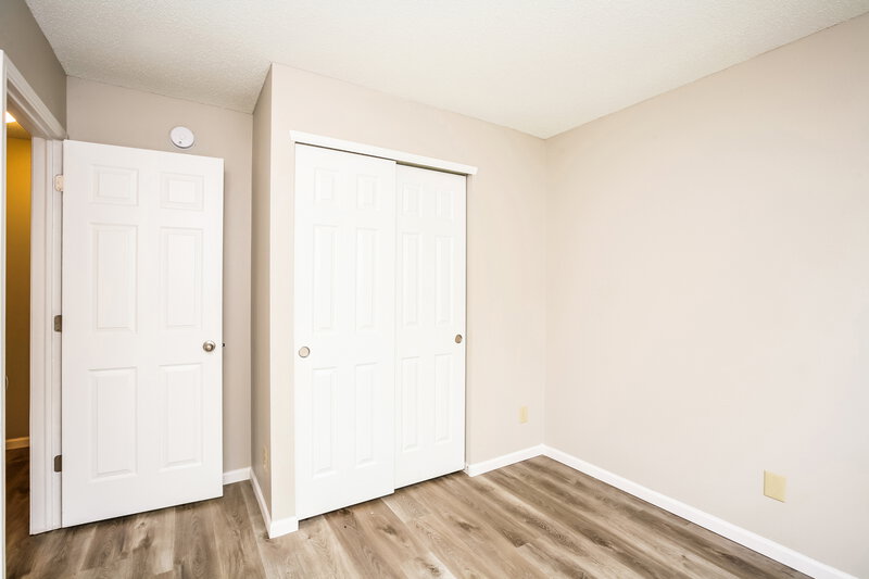 1,740/Mo, 8615 Bluff Point Dr Camby, IN 46113 Bedroom View