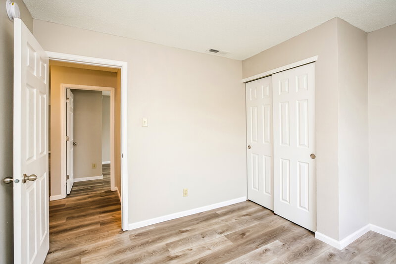 1,740/Mo, 8615 Bluff Point Dr Camby, IN 46113 Bedroom View 2