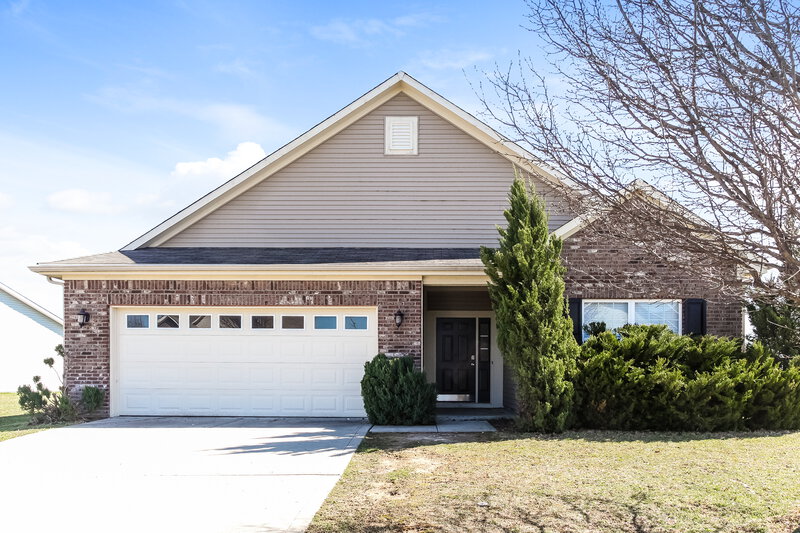 2,105/Mo, 8267 Templederry Dr Brownsburg, IN 46112 External View