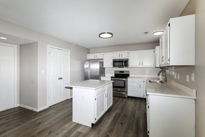 2,785/Mo, 4204 Dunedin Ct Westfield, IN 46062 Kitchen View