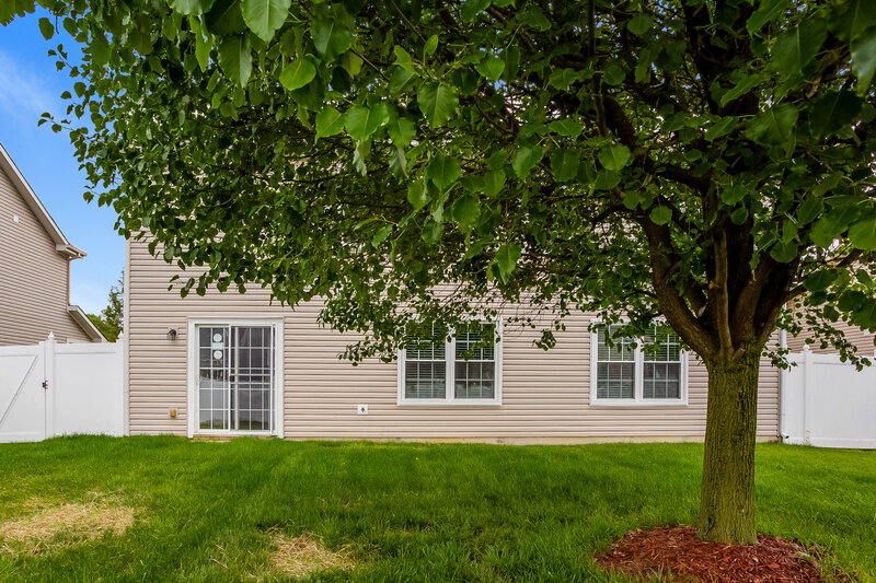 2,450/Mo, 11309 Seattle Slew Dr Noblesville, IN 46060 Rear View